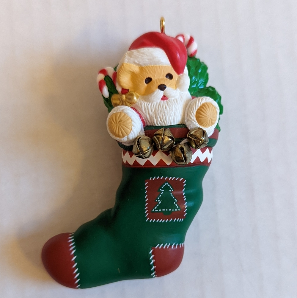 Hallmark Filled with Memories Ornament 1996